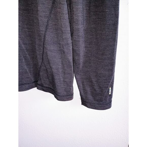 Smartwool Classic Thermal Merino Quarter-Zip Base Layer Top in a dark grey/black - Picture 4 of 12